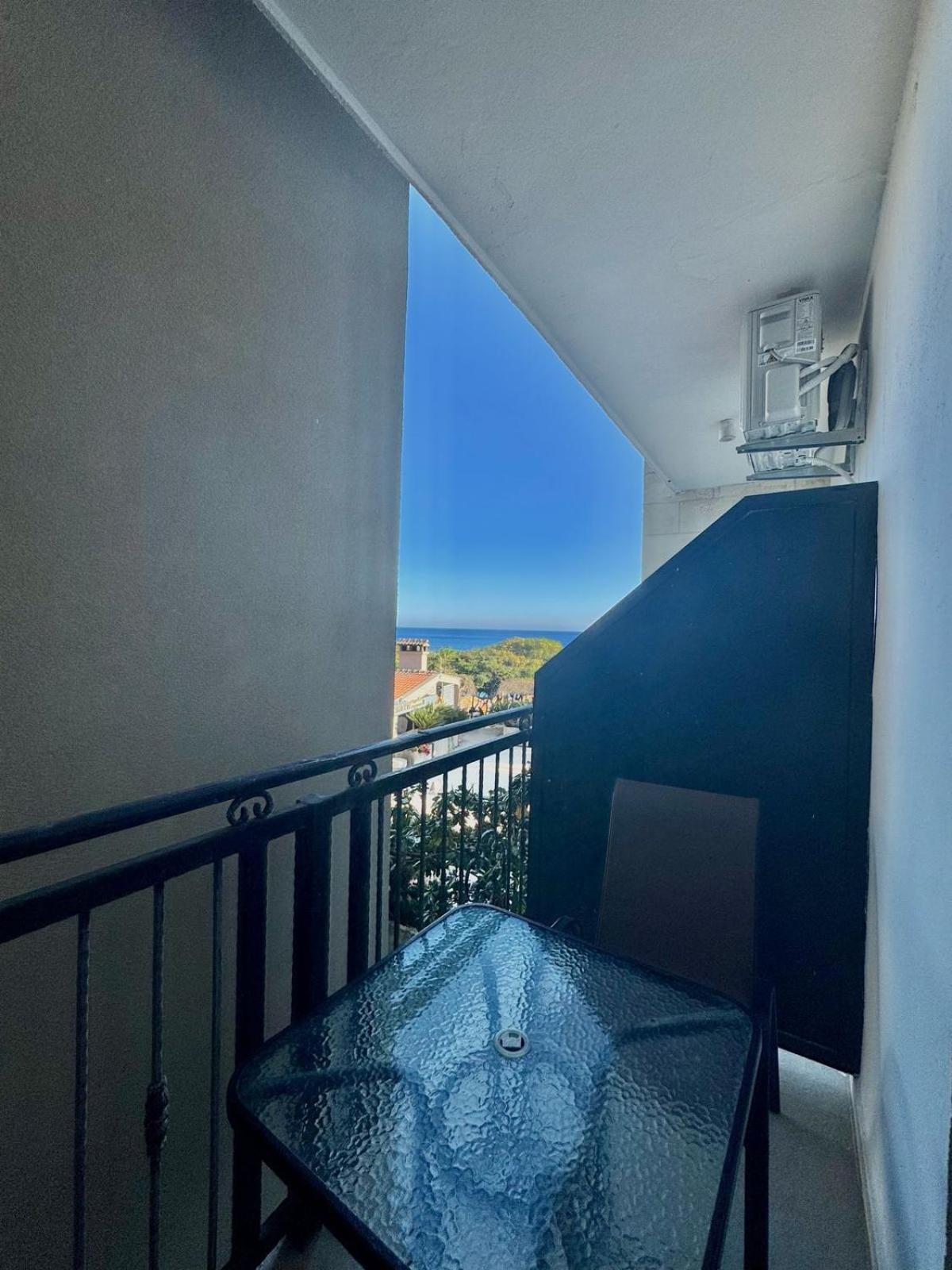 Beachfront Hotel Palma - Jaz Будва Экстерьер фото