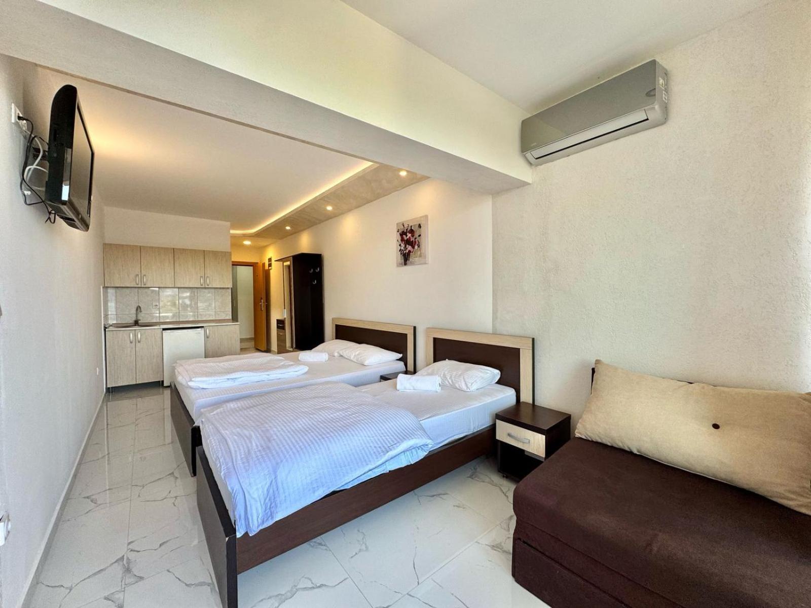 Beachfront Hotel Palma - Jaz Будва Экстерьер фото
